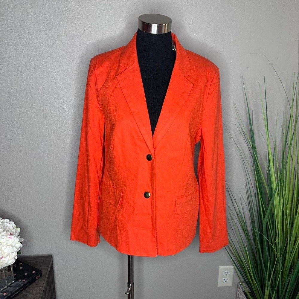 Harve Bernard linen orange blazer. NWT